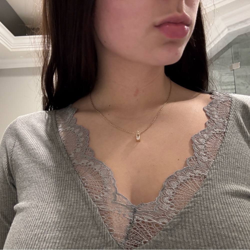 Jun&ivy Grey Lace collar/back bodysuit